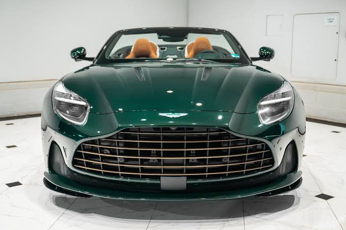 2026-Aston-Martin-DB12